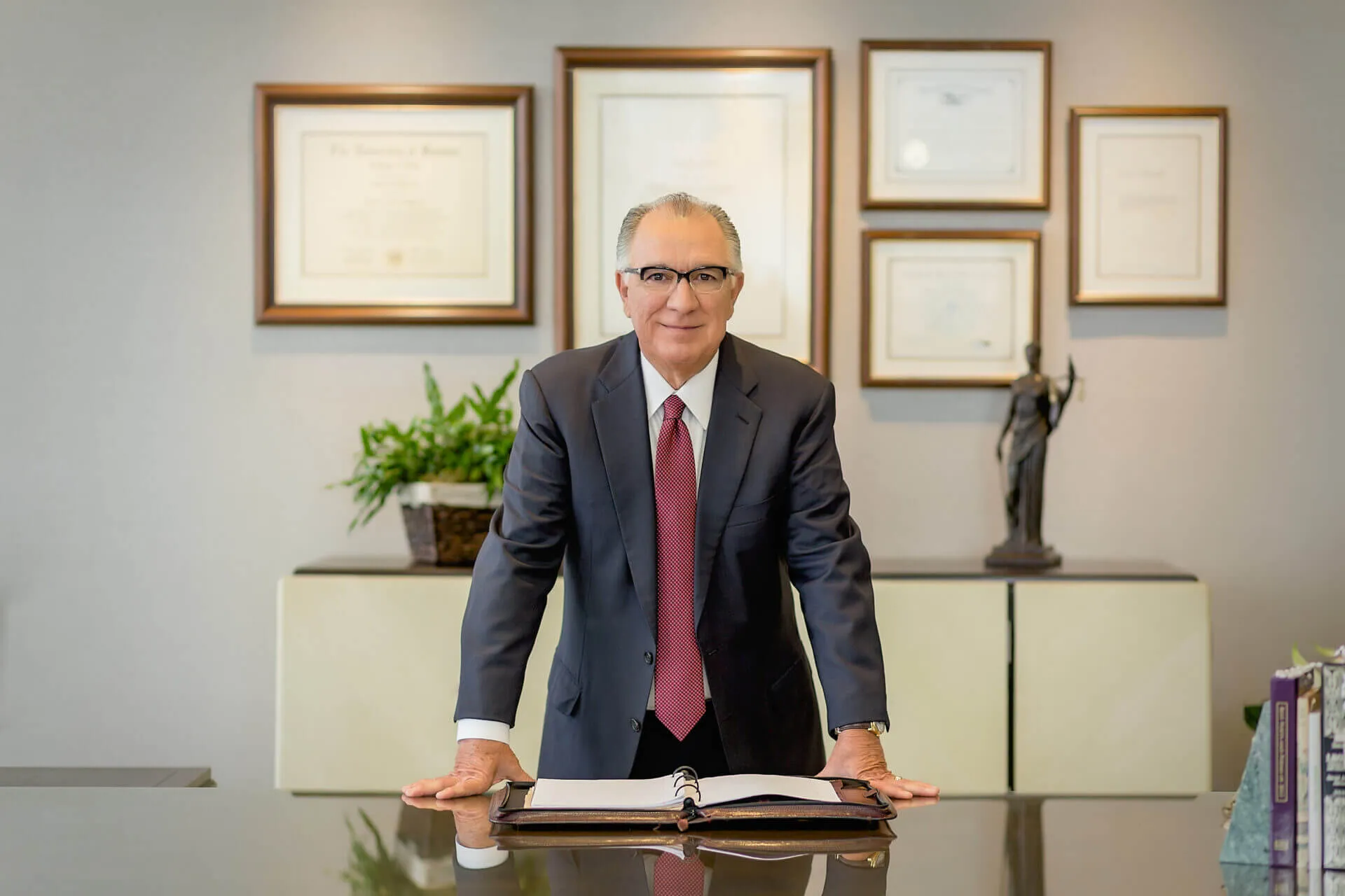 Ezequiel Reyna, Jr. Celebrates His 40th Anniversary as an Attorney
